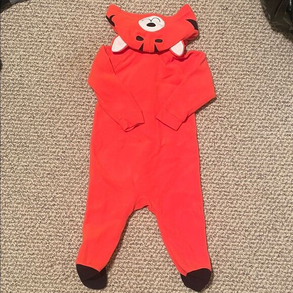 Cozy Orange Tiger Infant Footie Onesie - Picture 4 of 4